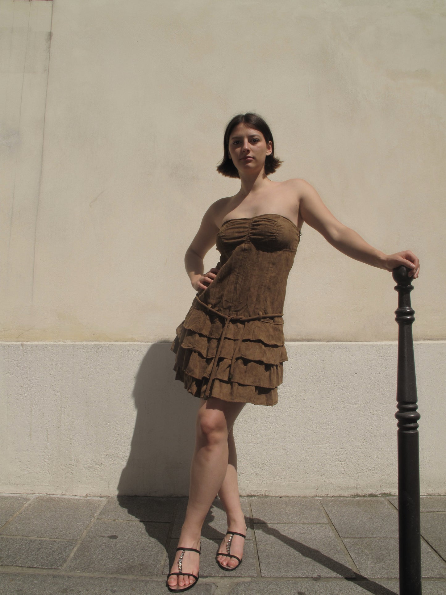 Robe froufrous en daim